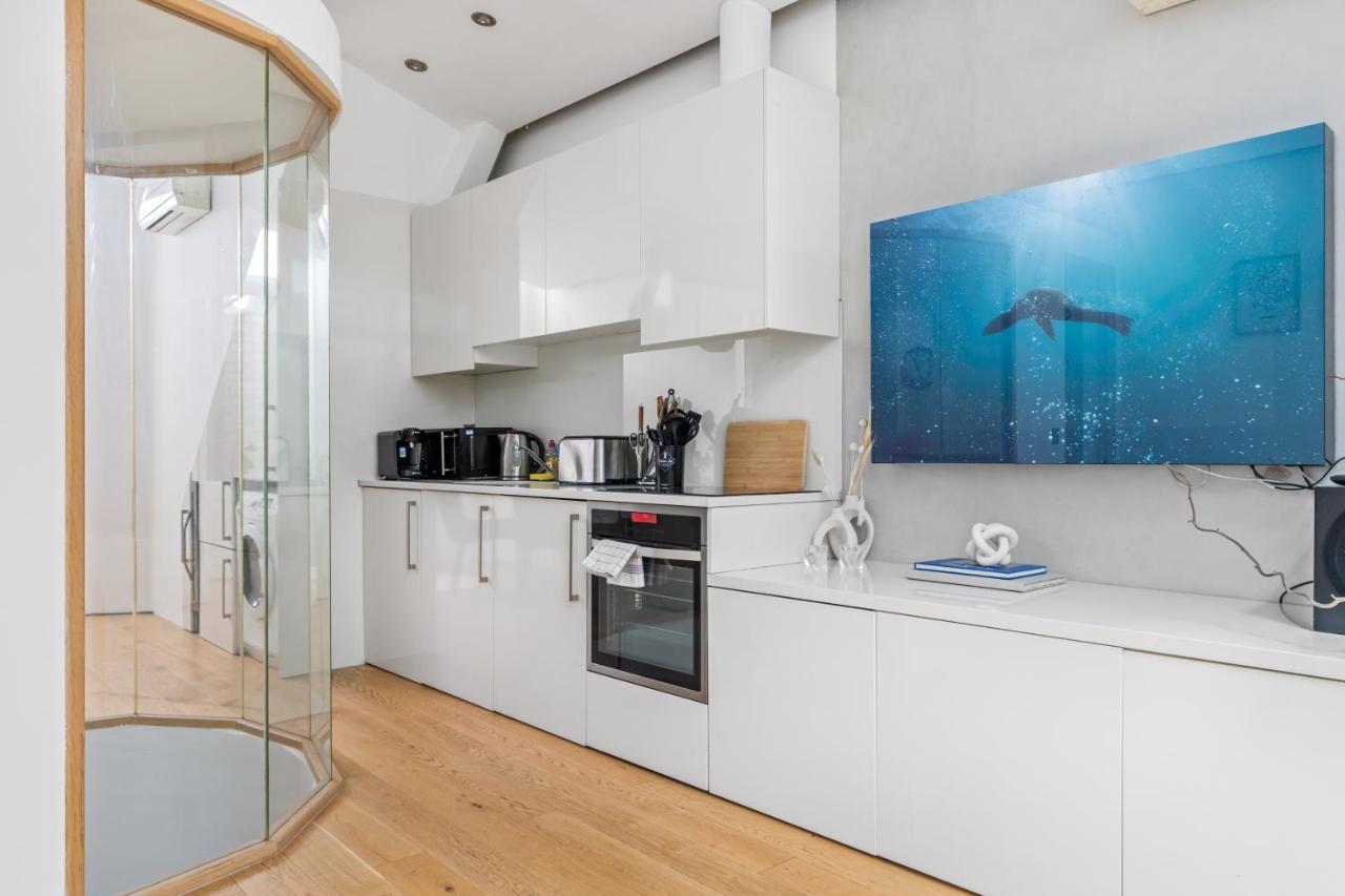 Trafalgar Square Arty Apartment لندن المظهر الخارجي الصورة