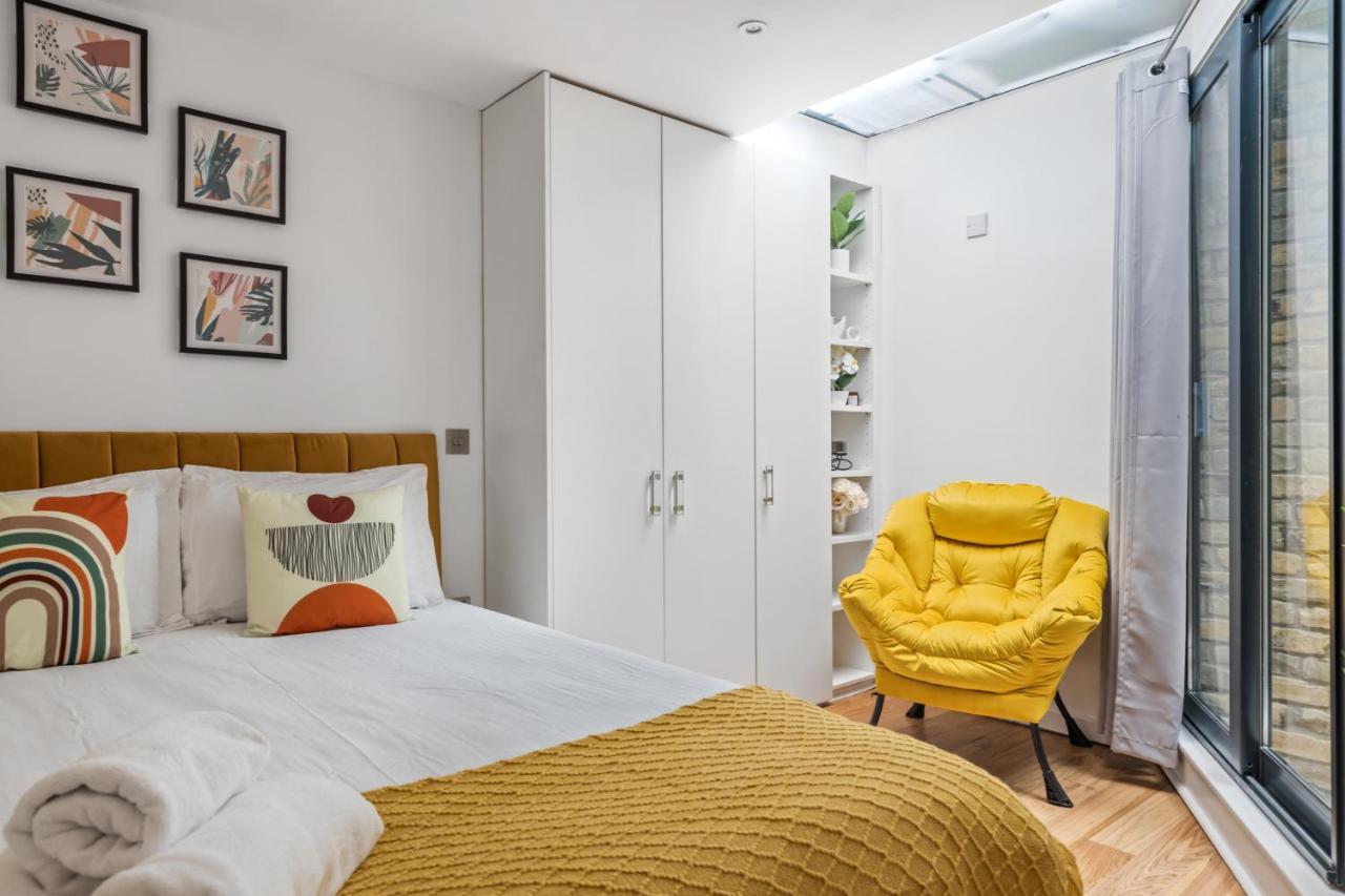 Trafalgar Square Arty Apartment لندن المظهر الخارجي الصورة