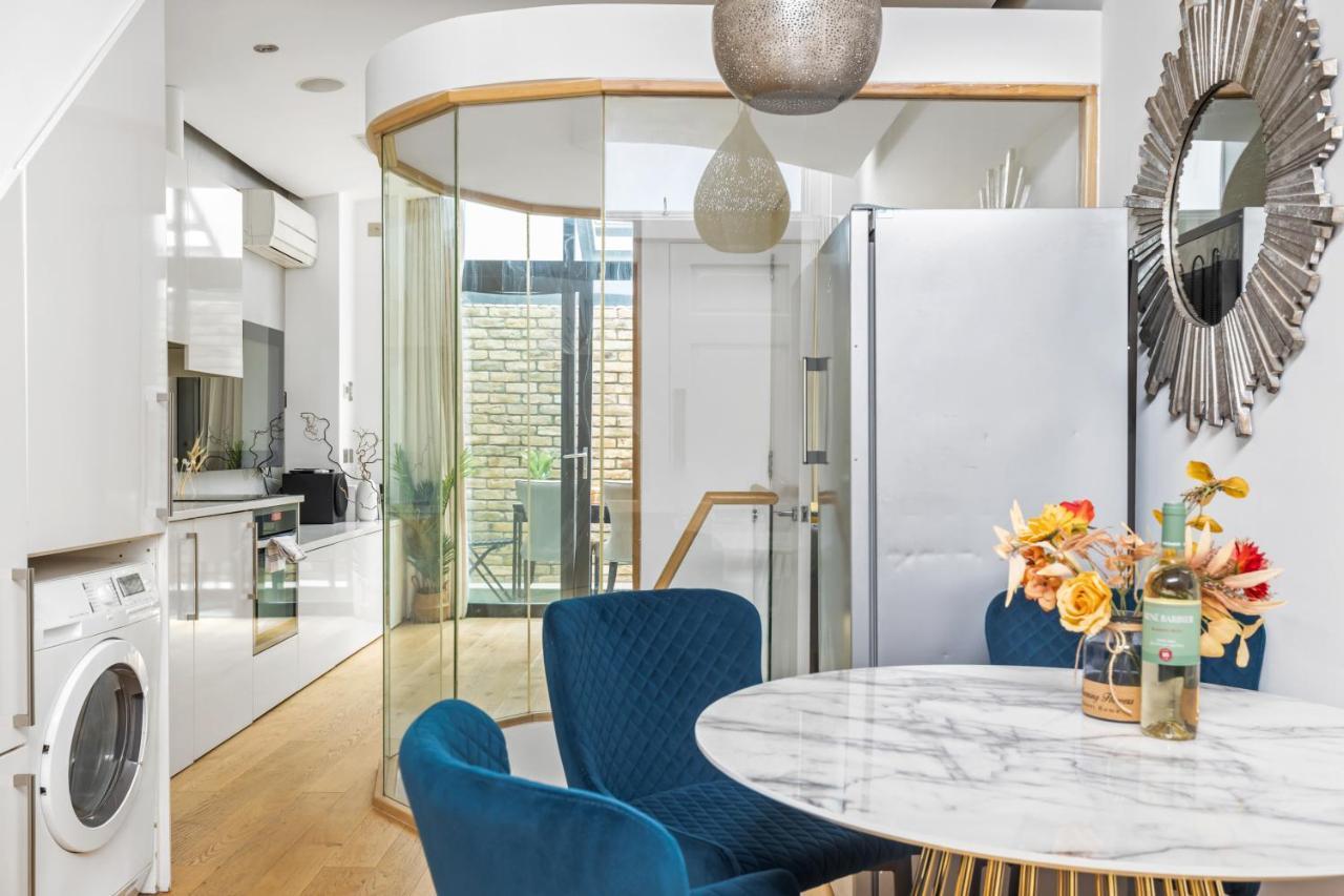 Trafalgar Square Arty Apartment لندن المظهر الخارجي الصورة