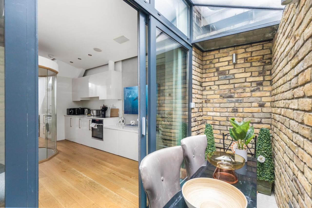 Trafalgar Square Arty Apartment لندن المظهر الخارجي الصورة